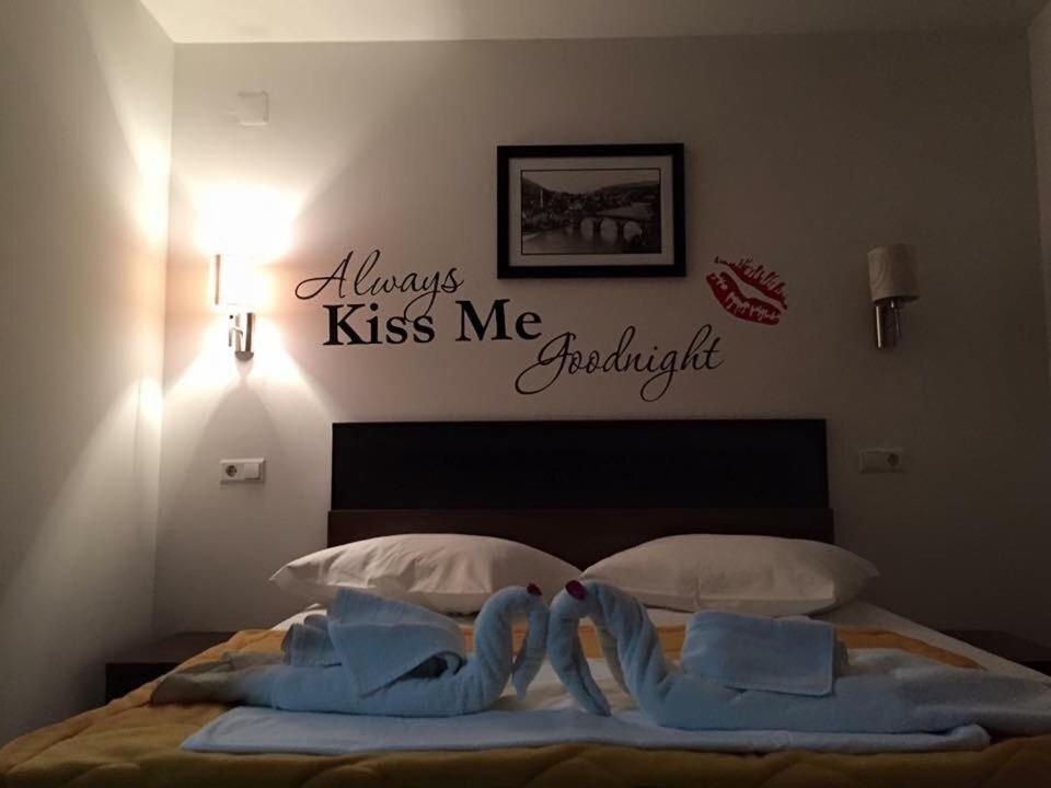 Hotel Oaza Konjic Zimmer foto